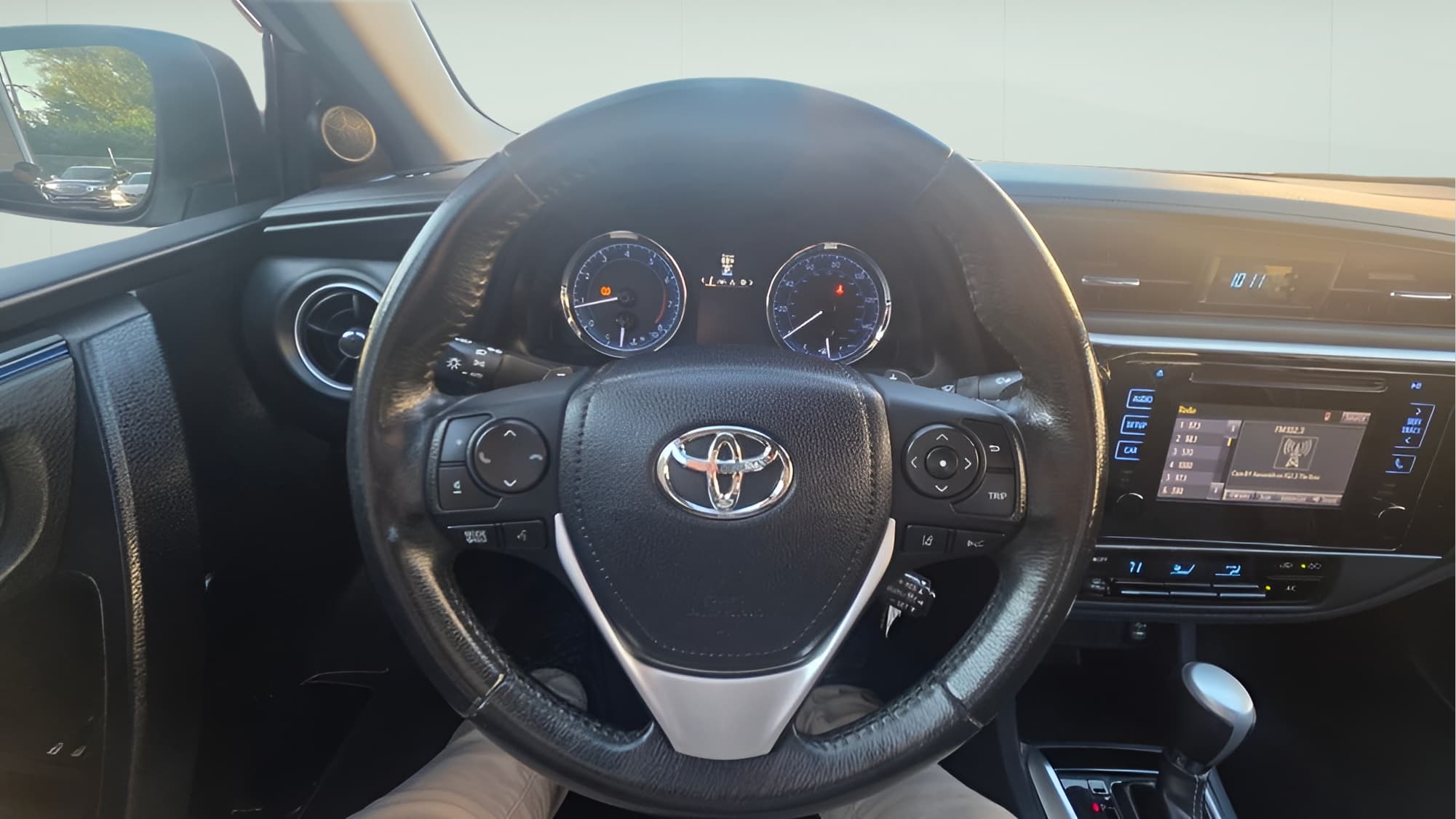 Vehicle photo