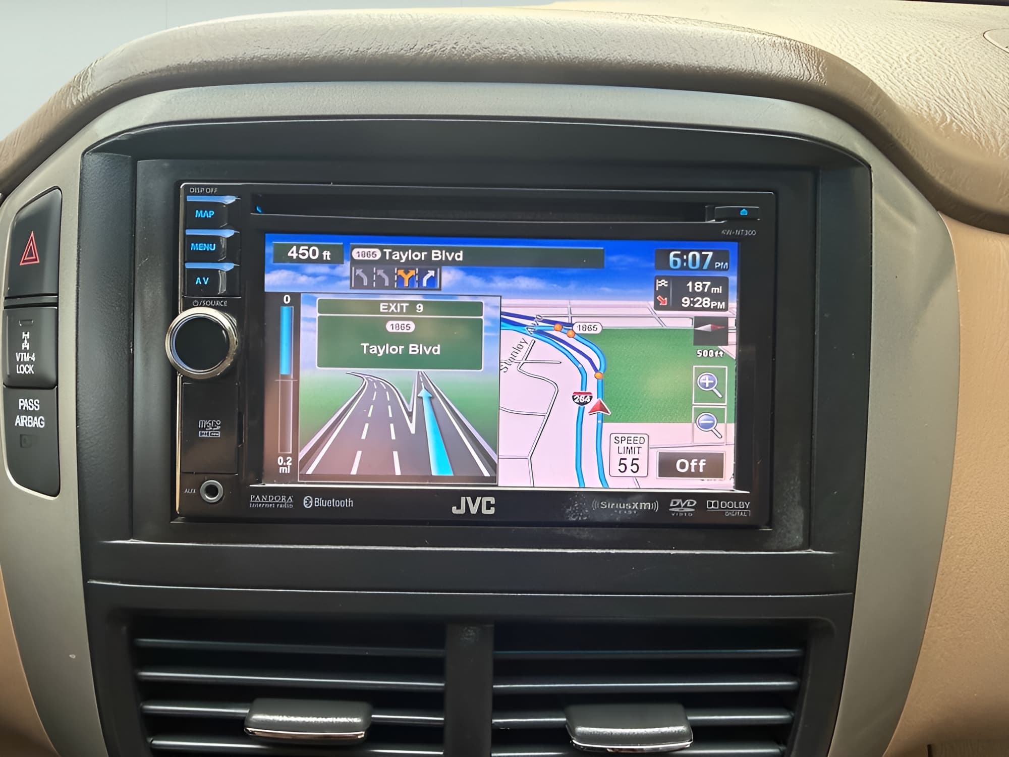 Vehicle photo